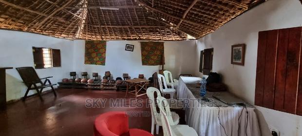 Cultural Self-Contained Huts Available for Short Term Rental - thumbnail 7