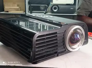 Benq Short Throw Projectors