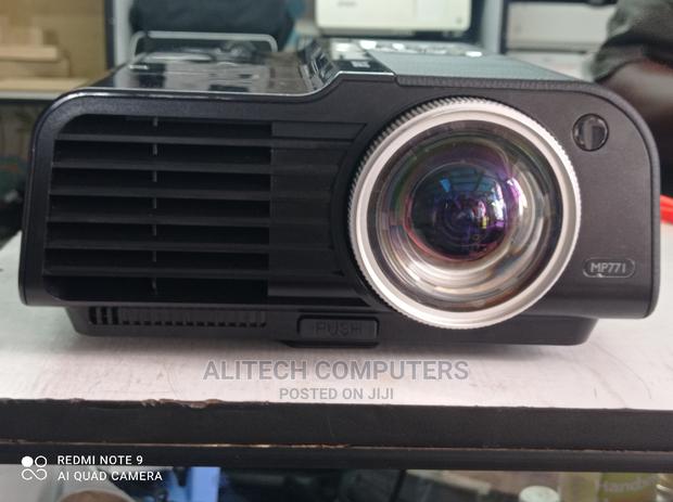 Benq Short Throw Projectors - thumbnail 9