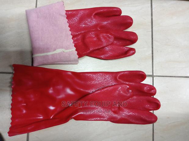 Safety Water Resistant Chemical Gloves - main view
