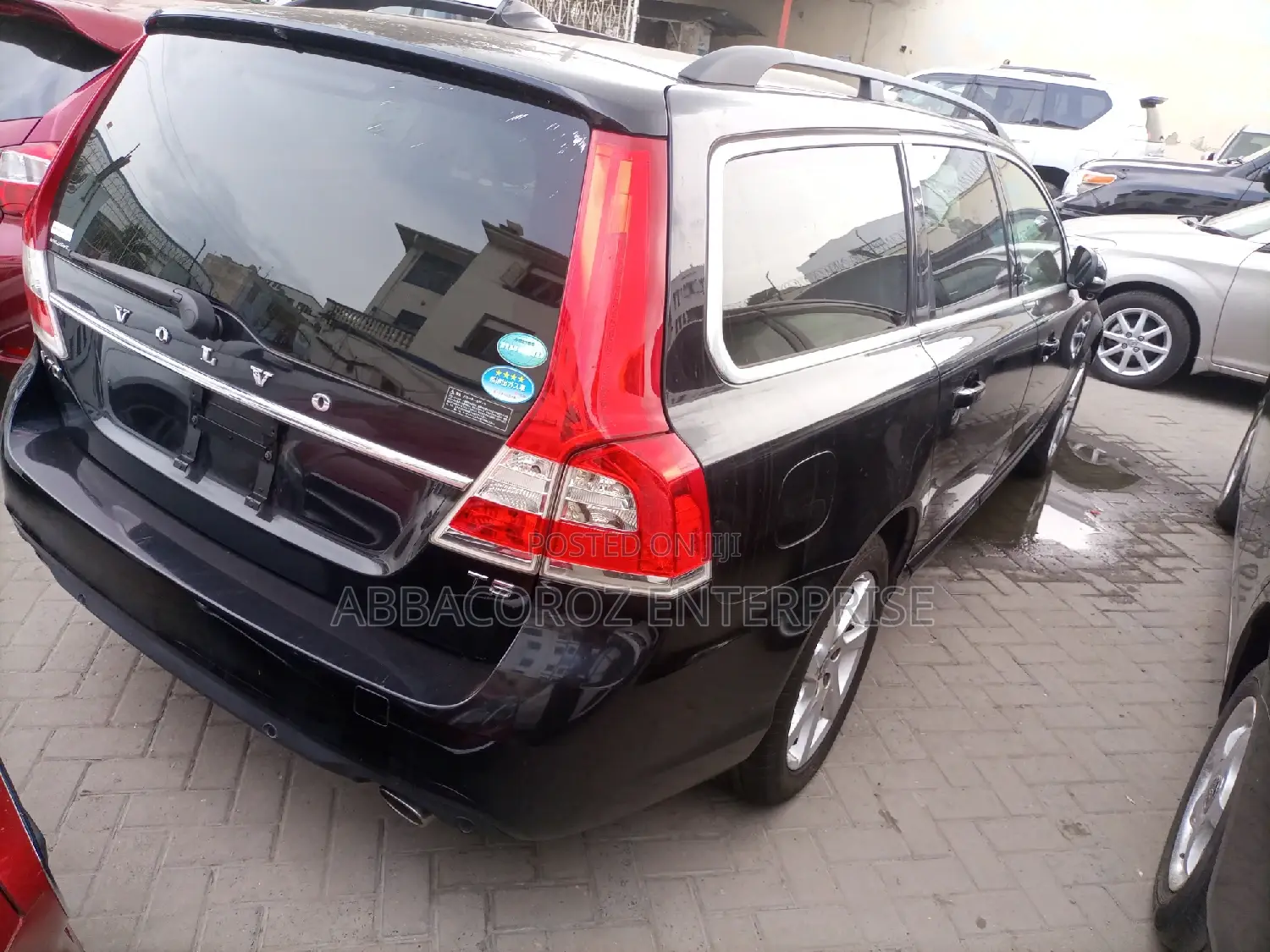 Volvo V70 2015 Black