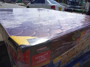 Jiseti Na Kitu Comfortable! Mattress Quality Poa. 5 by 6, 8"