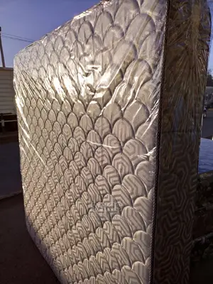 Perfect Quilt Mattresses! Heavy Duty 8inch 5 by 6. Wedeliver