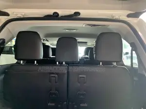 Toyota Land Cruiser 4.6 V8 ZX 2015 Pearl