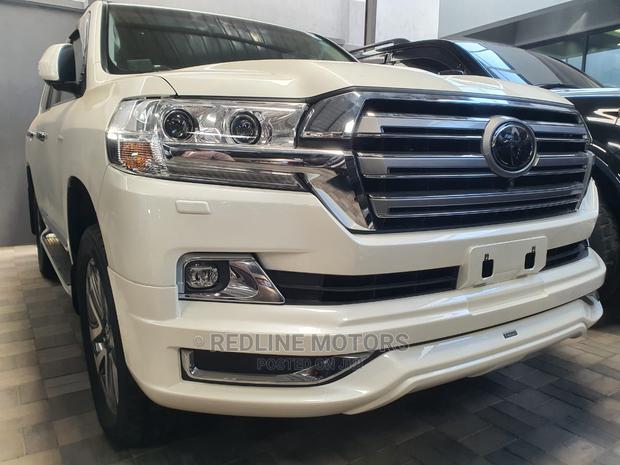 Toyota Land Cruiser Prado 2016 3.0 D-4d (190 Hp) 7 Seats White