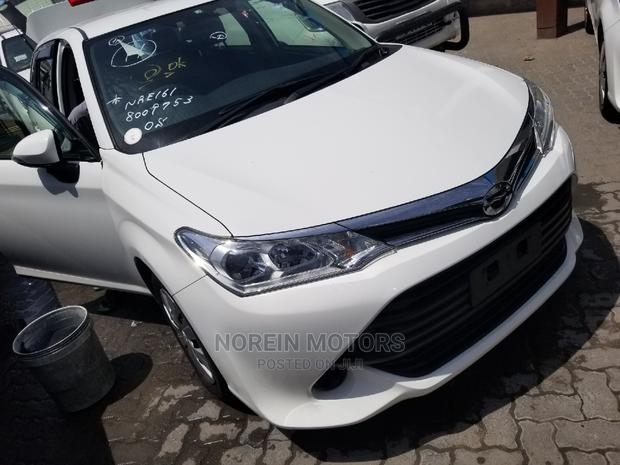 Toyota Corolla Fielder 2017 White - thumbnail 3