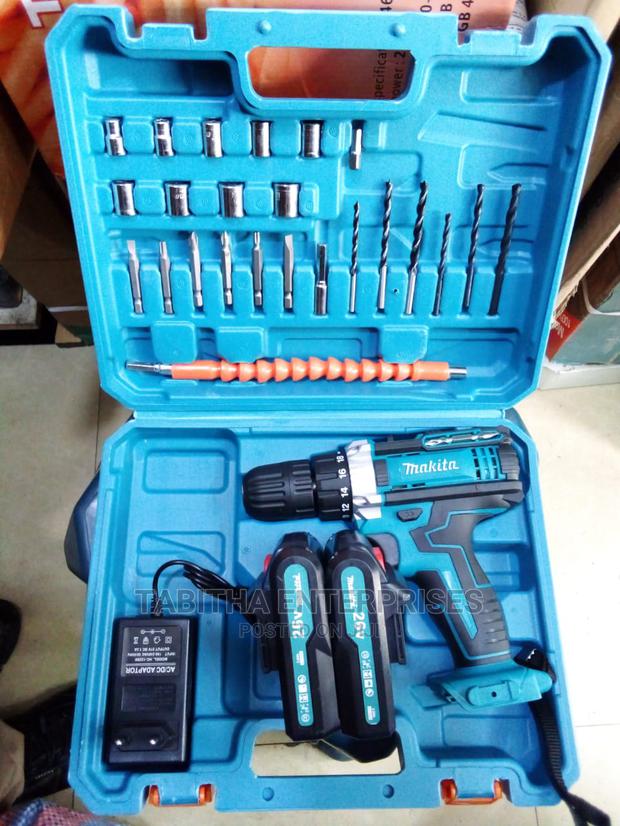 Makita Cordless Drill /Suitable for Use - thumbnail 3