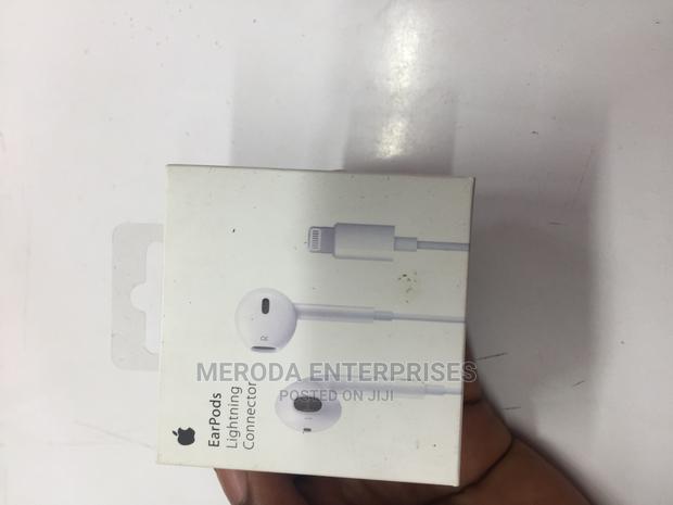 Earbuds Lighting Earphones - thumbnail 3