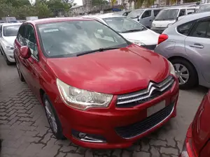 Citroen C4 2015 Red