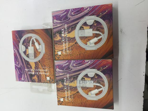 iPhone Original Usb Cable - thumbnail 4