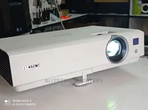 Sony Projectors Dx- 140