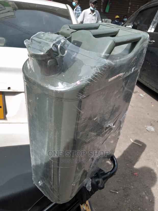 New 20l Gasoline Jerrycan