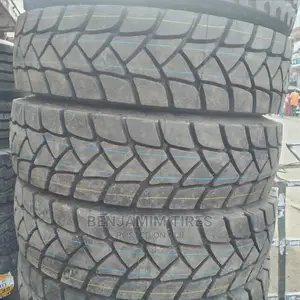 Oynx Tires Sizes 315/80r22.5 for Deep 20 Ply Rating.