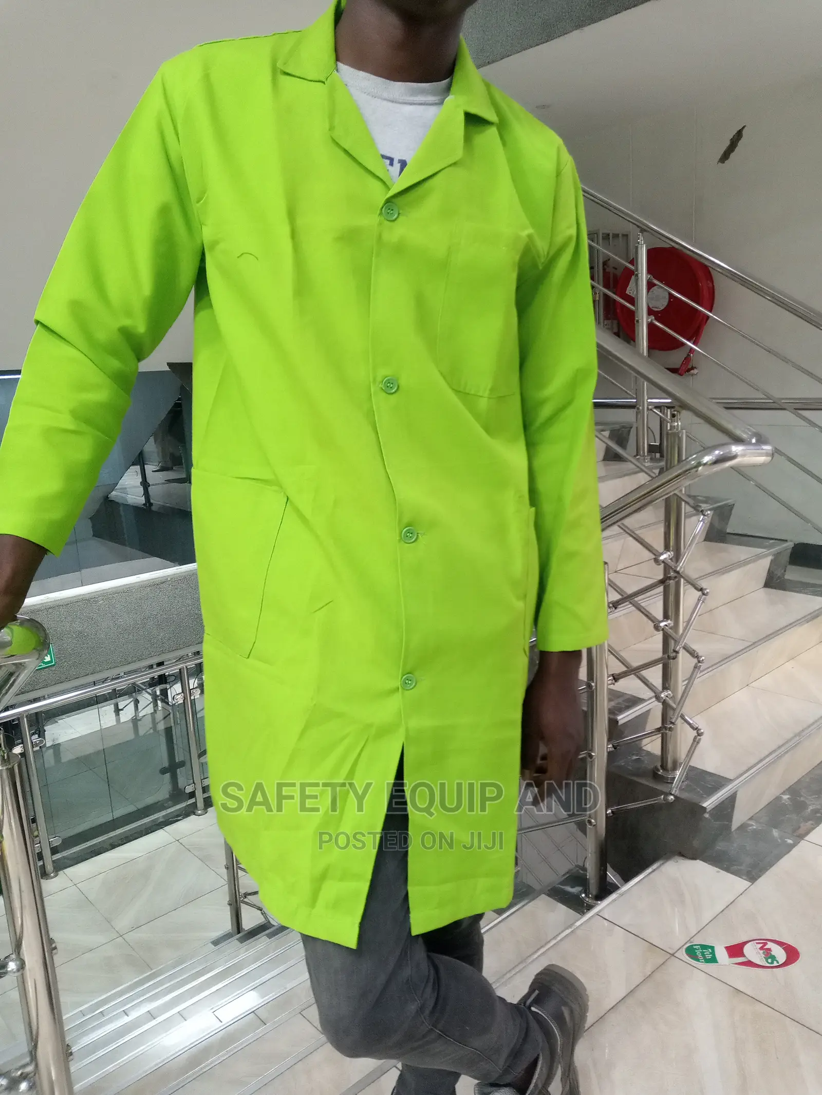 Dust Coats-Safety Wear for Workers