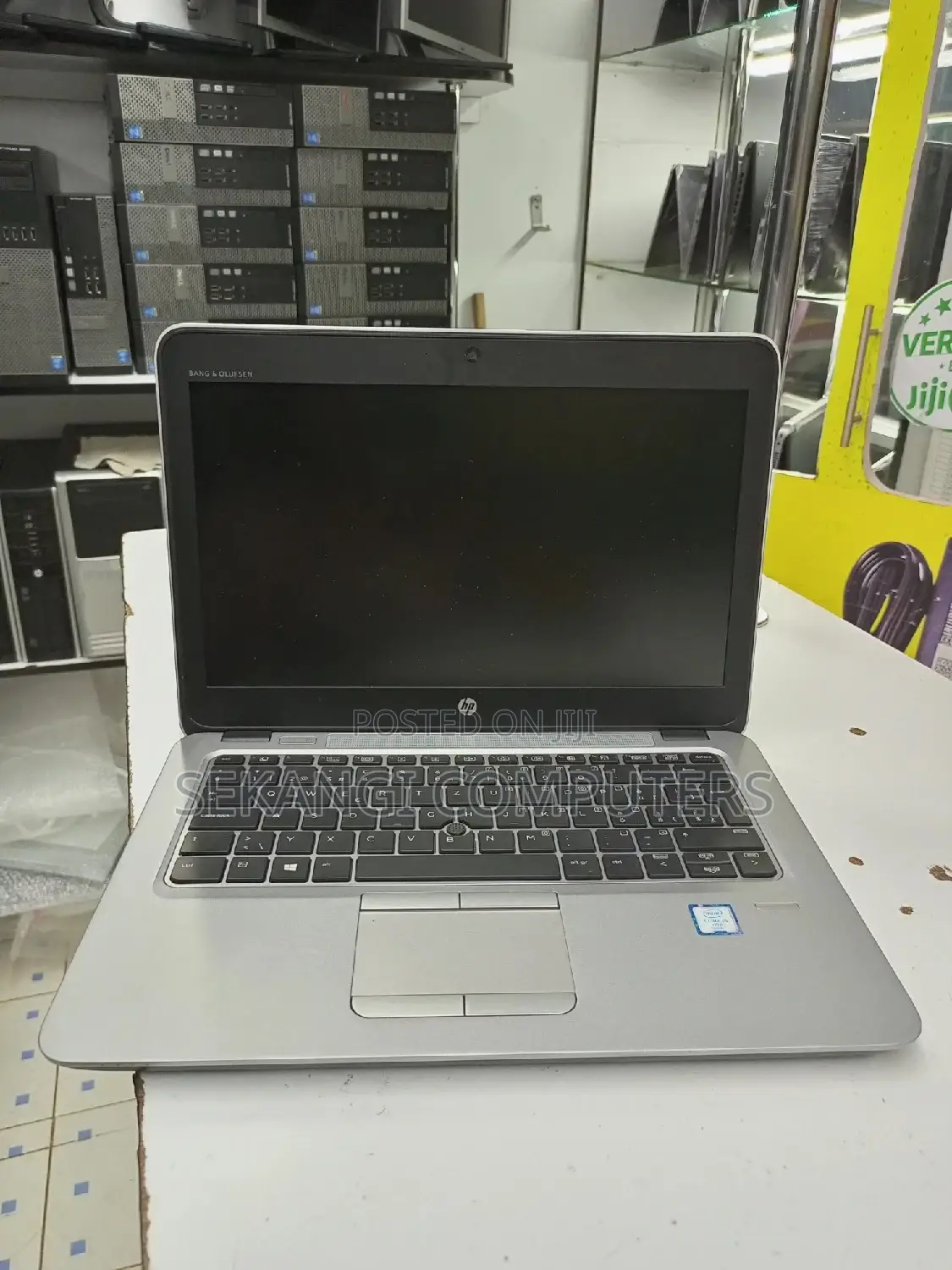 Laptop HP EliteBook 820 G3 8GB Intel Core I5 SSD 256GB