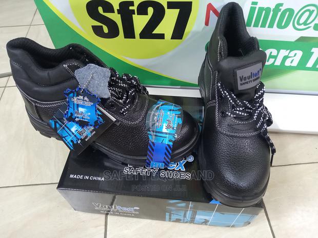 We Supply Quality Leather Industrial Boots