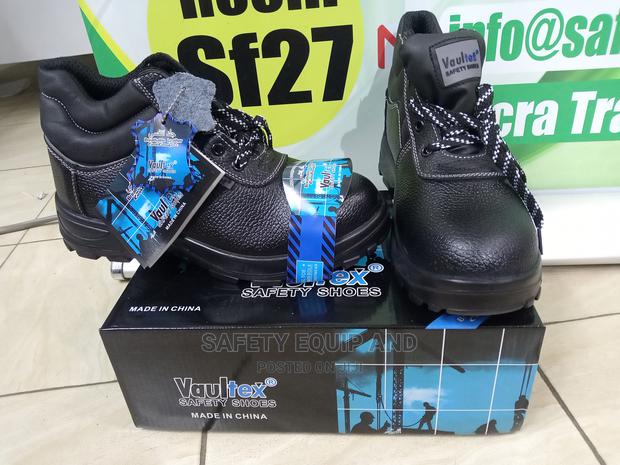Safety Boots With Leather Lining and PU Sole - thumbnail 2