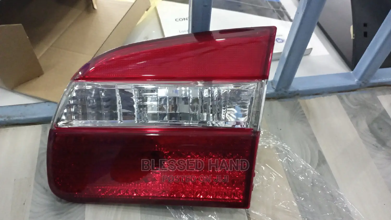 Boot Light Corolla Ae111