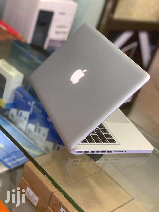 Laptop Apple MacBook Pro 4GB Intel Core i5 HDD 500GB - thumbnail 3