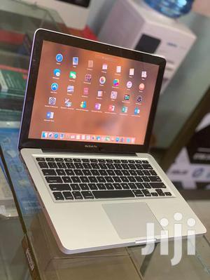 Laptop Apple MacBook Pro 4GB Intel Core i5 HDD 500GB