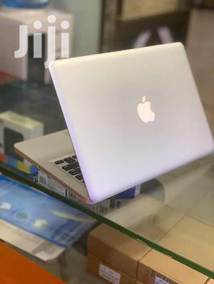 Laptop Apple MacBook Pro 4GB Intel Core i5 HDD 500GB