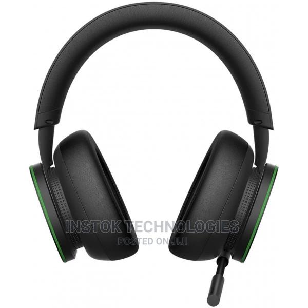 Xbox Wireless Headset for Xbox Series X|S, Xbox One, and Win - main view