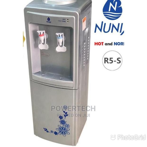 Nunix R5 Hot and Normal Silver Dispenser -R5s - main view