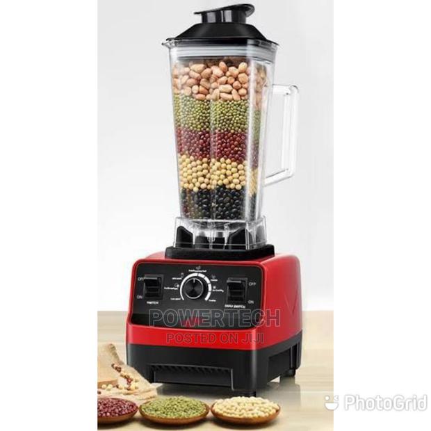Signature Commercial Blender - main view