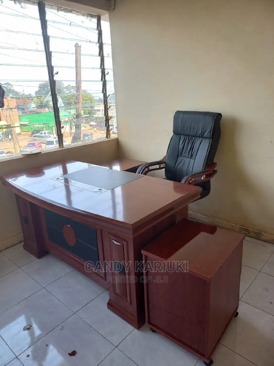 1.6m Executive Office Desk