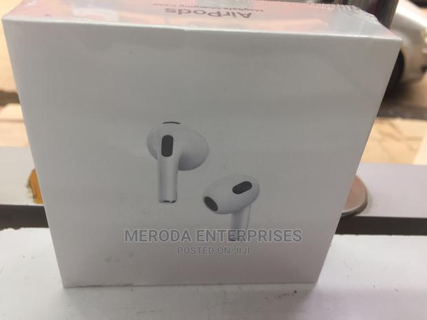 Airpods Pro Headsets - main view