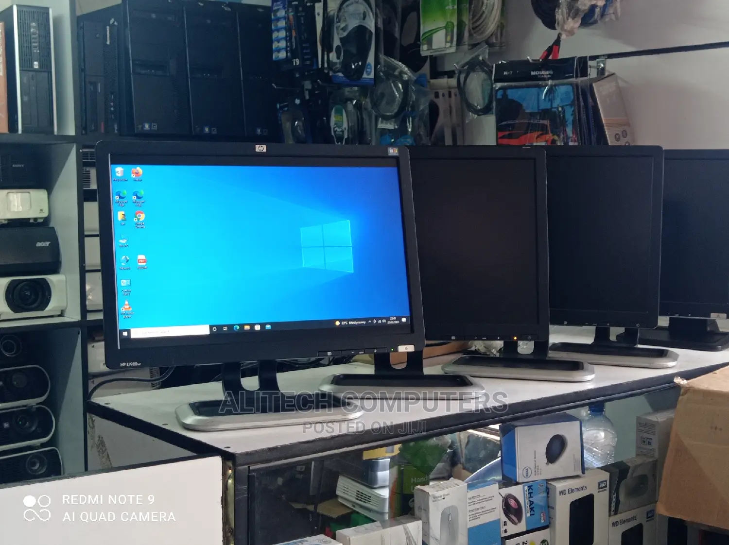 Hp Monitor 19inches Stretch