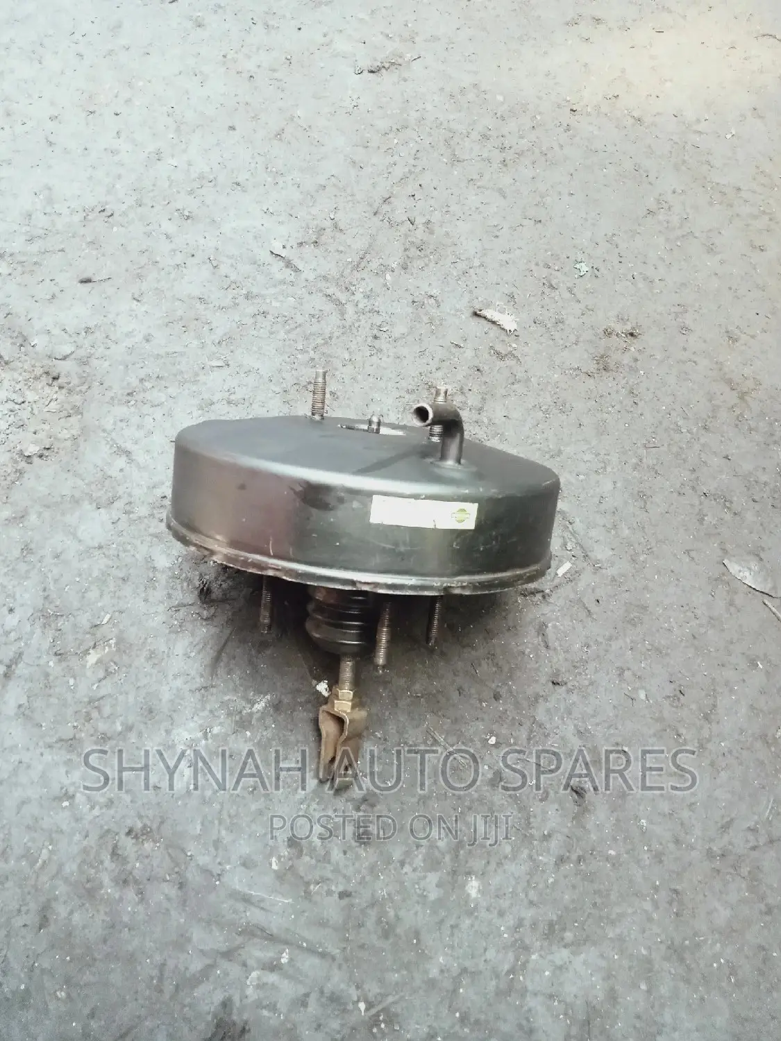 Brake Booster Nissan B12