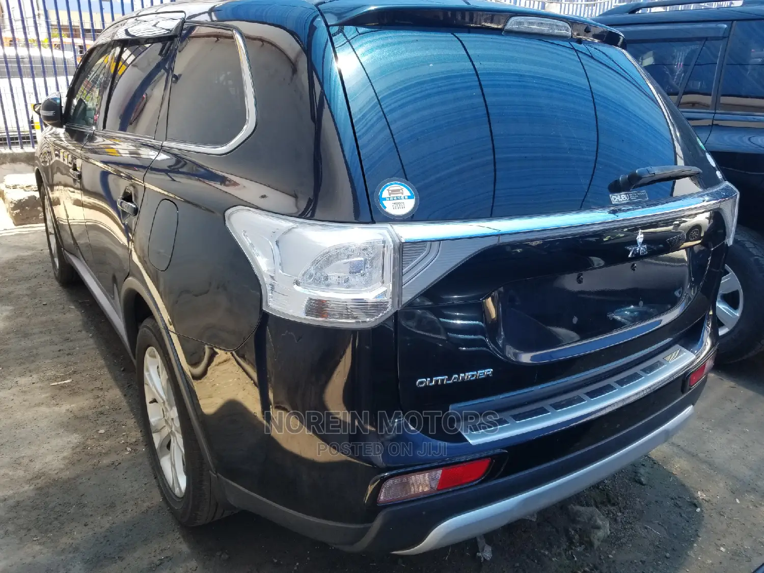 Mitsubishi Outlander 2015 Black