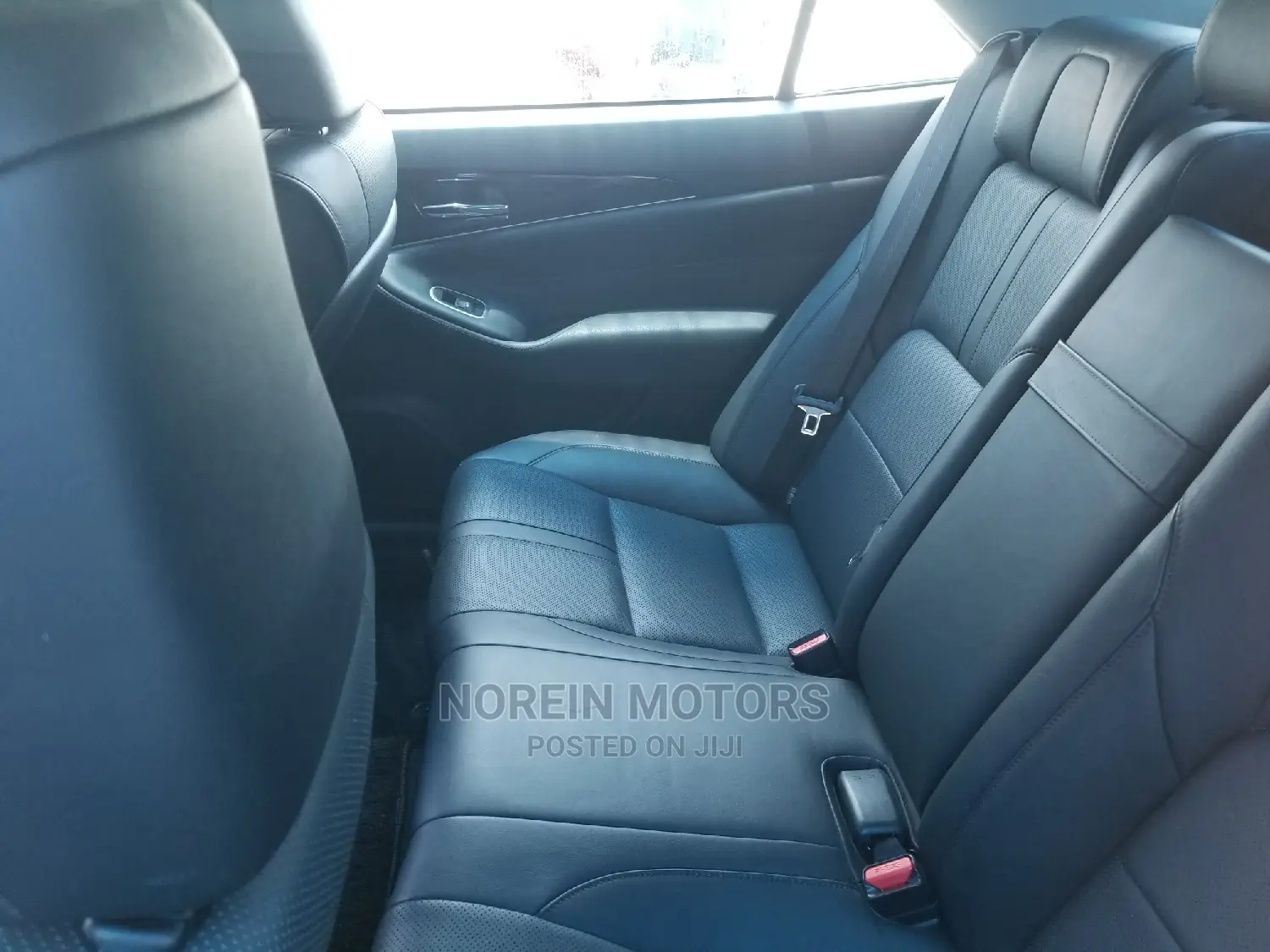Toyota Crown 2014 Green