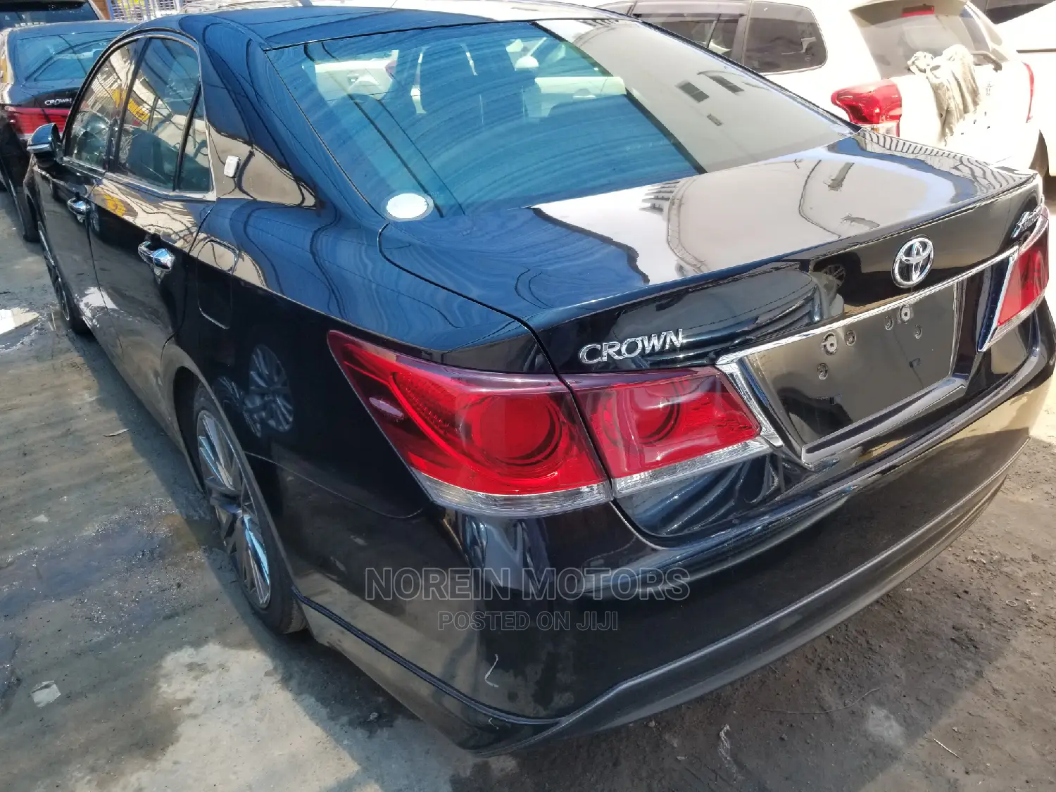 Toyota Crown 2014 Green