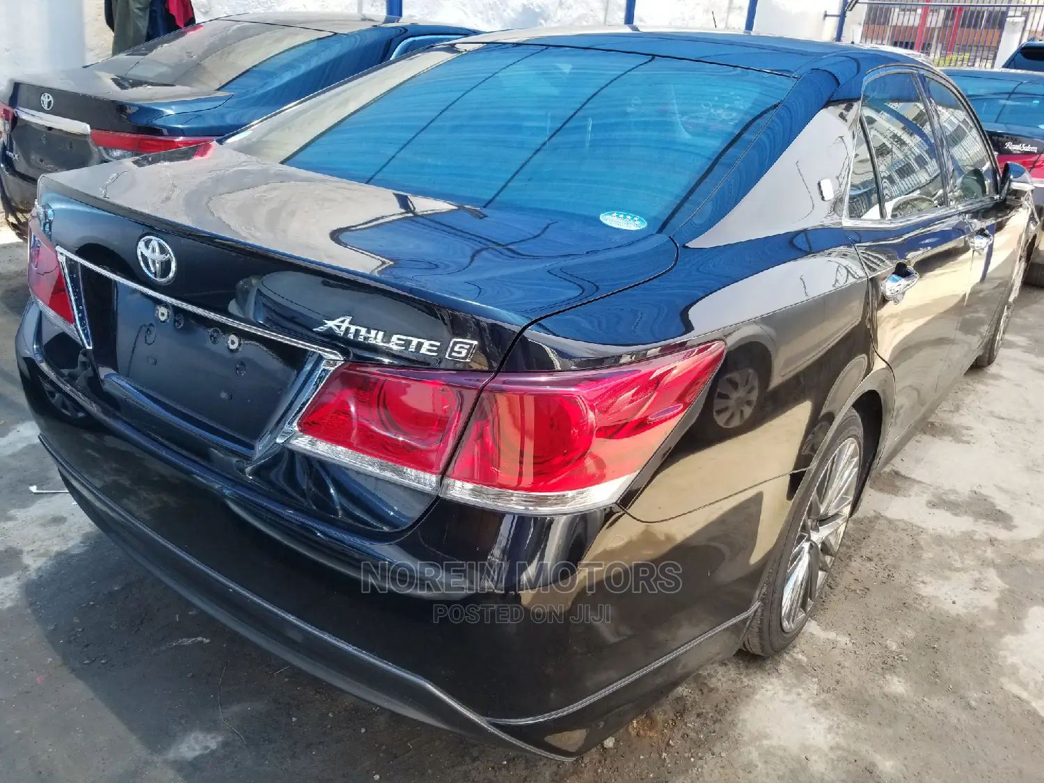 Toyota Crown 2014 Green