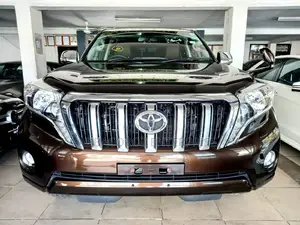 Toyota Land Cruiser Prado 2017 3.0 172hp Brown
