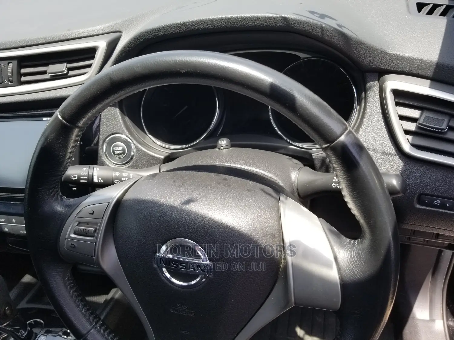 Nissan X-Trail 2014 SV Premium Black