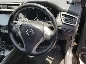 Nissan X-Trail 2014 SV Premium Black