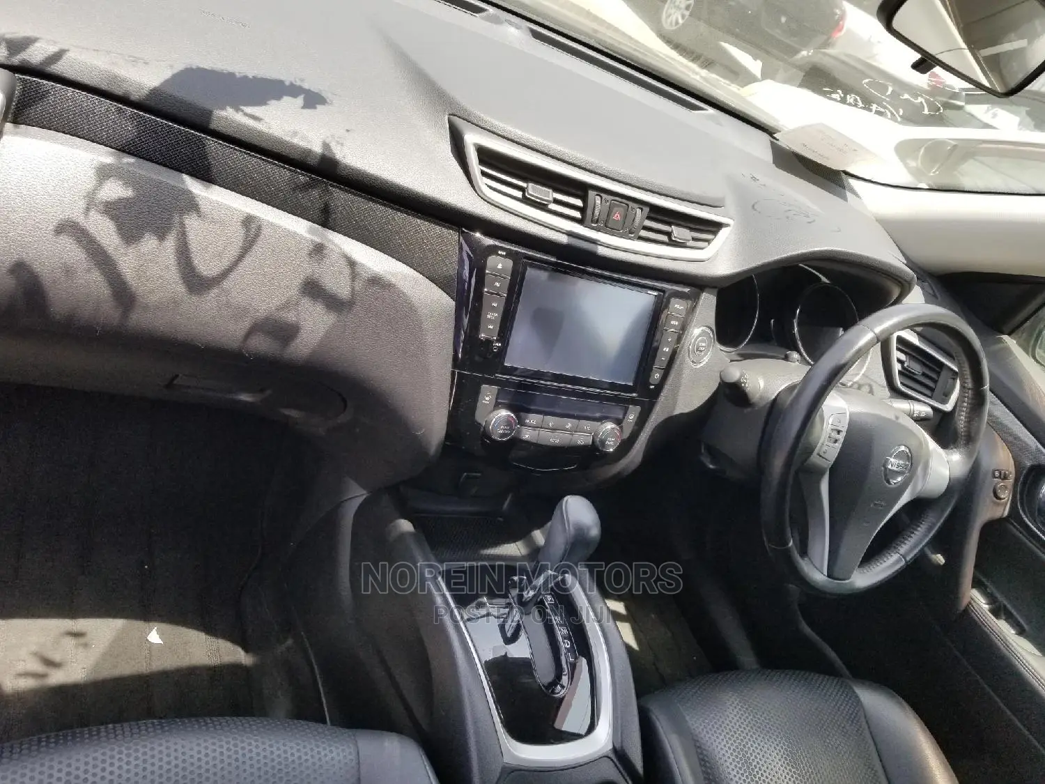 Nissan X-Trail 2014 SV Premium Black
