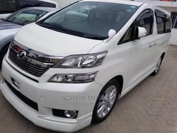 Toyota Vellfire 2014 White - thumbnail 3