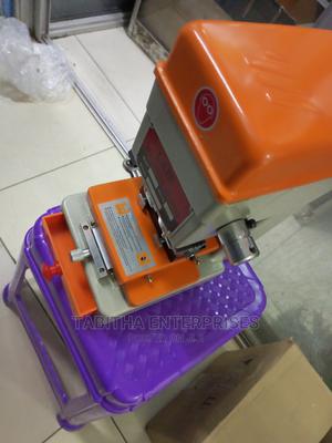 Key  Cutting Machine - thumbnail 2