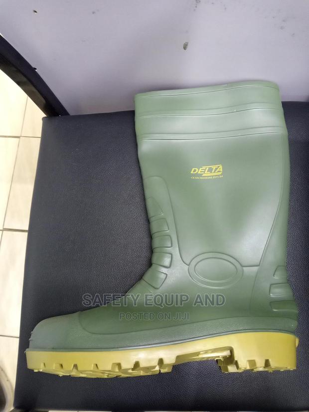 Green Strong Quality Delta Toe Gumboots - main view