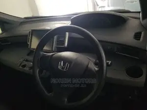 Honda Mobilio 2014 Blue