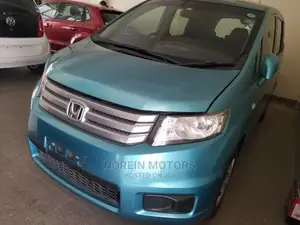 Honda Mobilio 2014 Blue