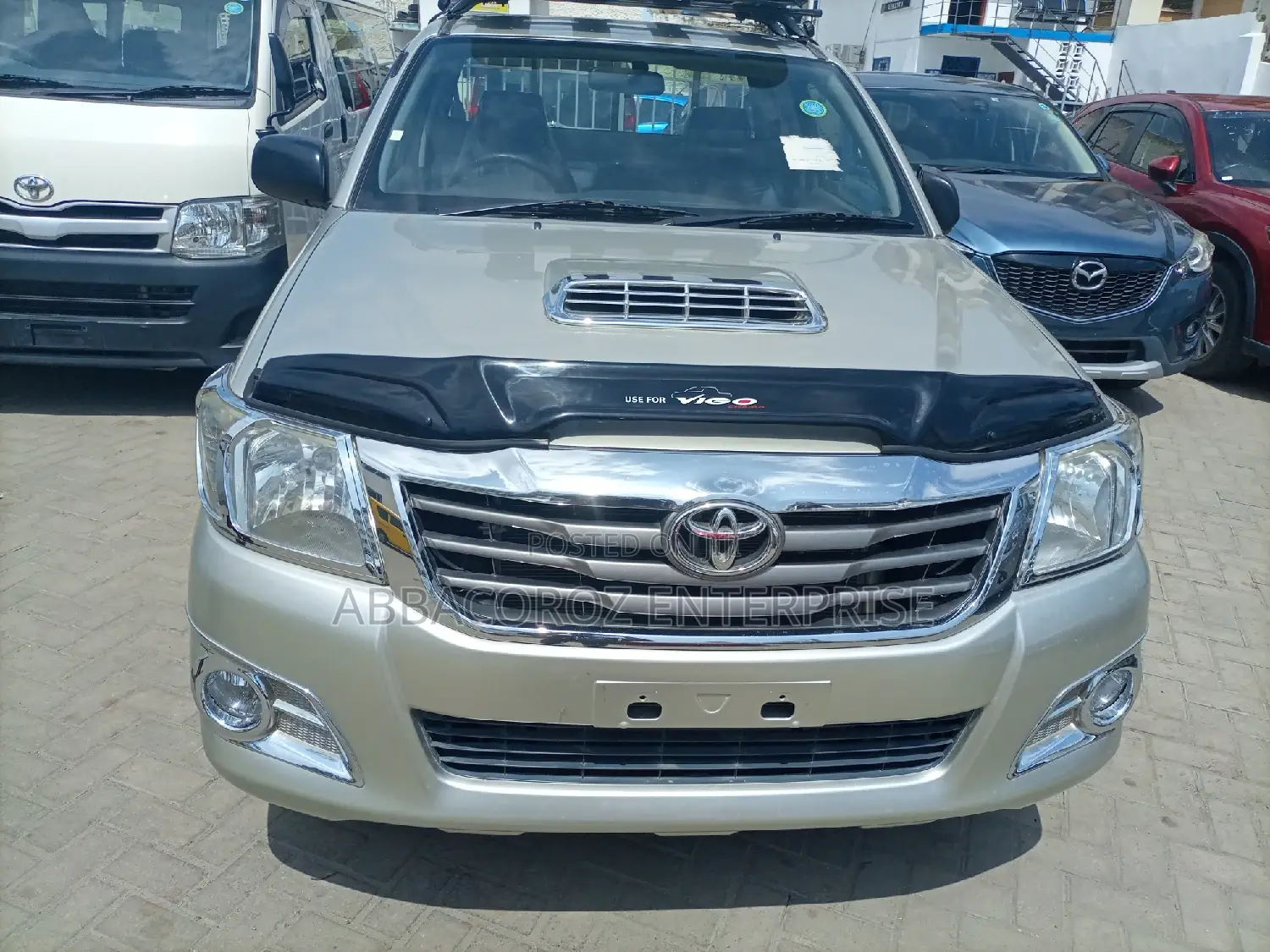 Toyota Hilux 2014 Pink