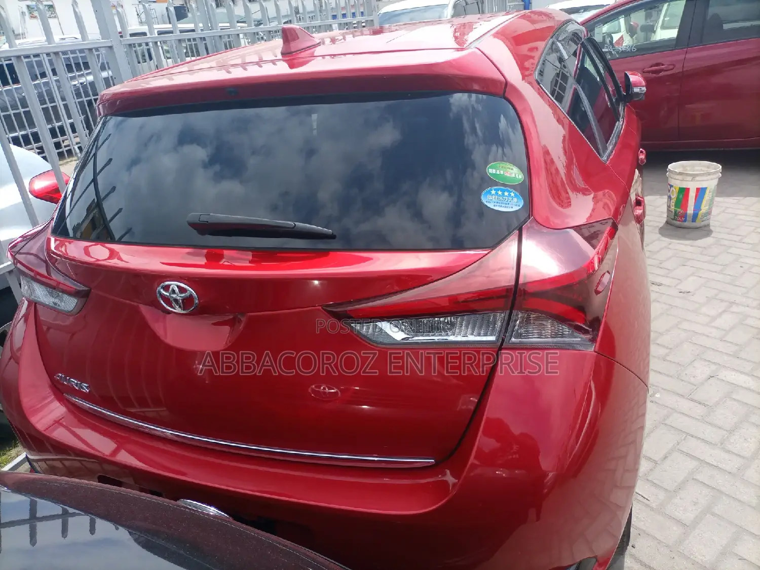 Toyota Auris 2015 Red