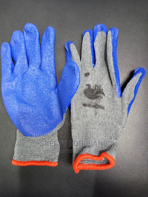 Gloves for Handling Wires - main view