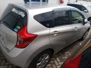 Nissan Note 2015 Silver
