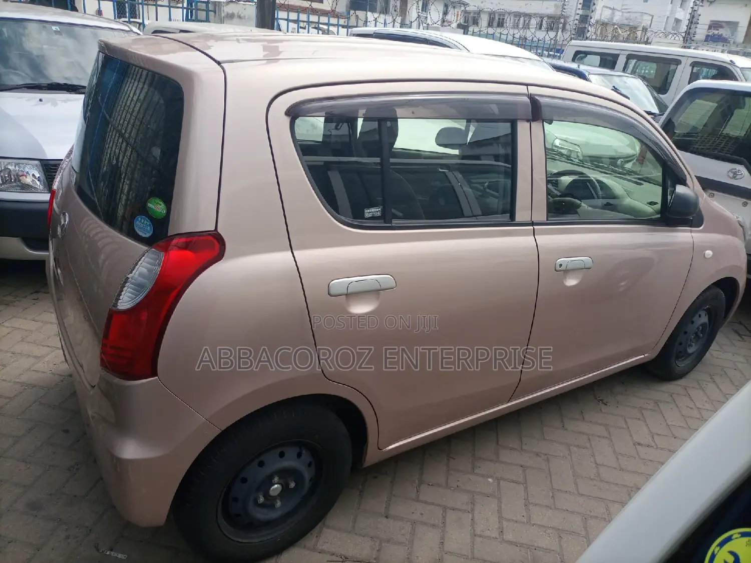 Mazda Carol 2015 Pink